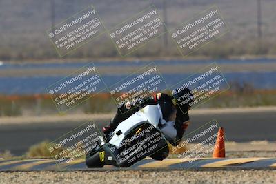 media/Apr-10-2022-SoCal Trackdays (Sun) [[f104b12566]]/Turn 14 (10am)/